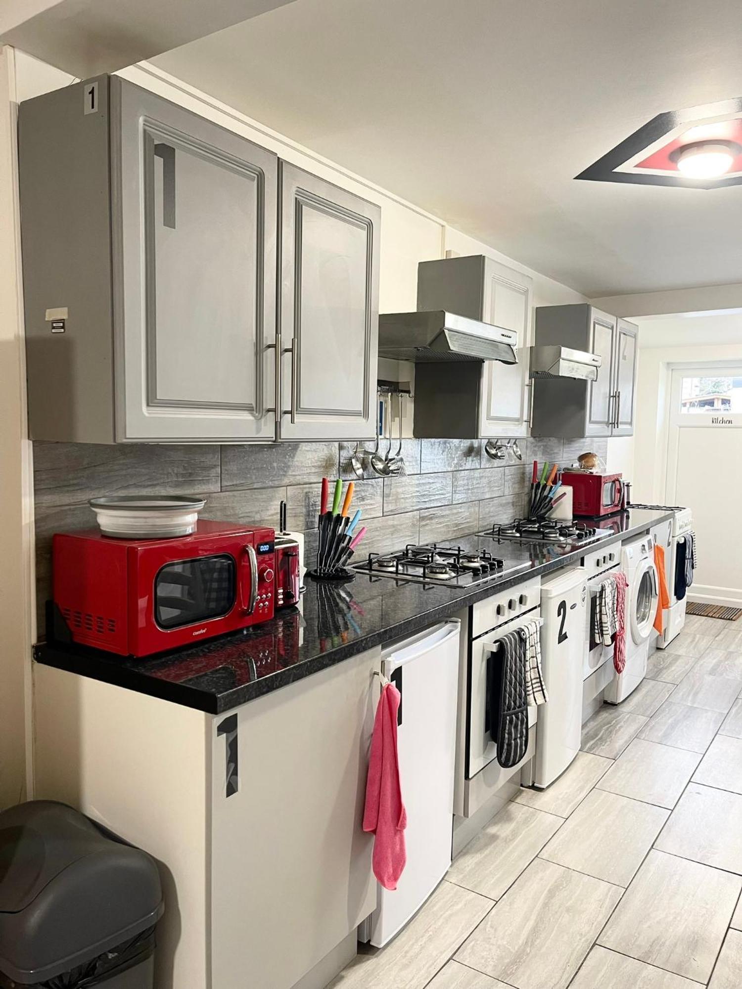 Apartment Penn Gardens Flat 1 - 2 - 3 & 4 Apartments *